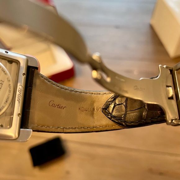 Cartier Tank MC large - Authentic - Picture 11 of 17